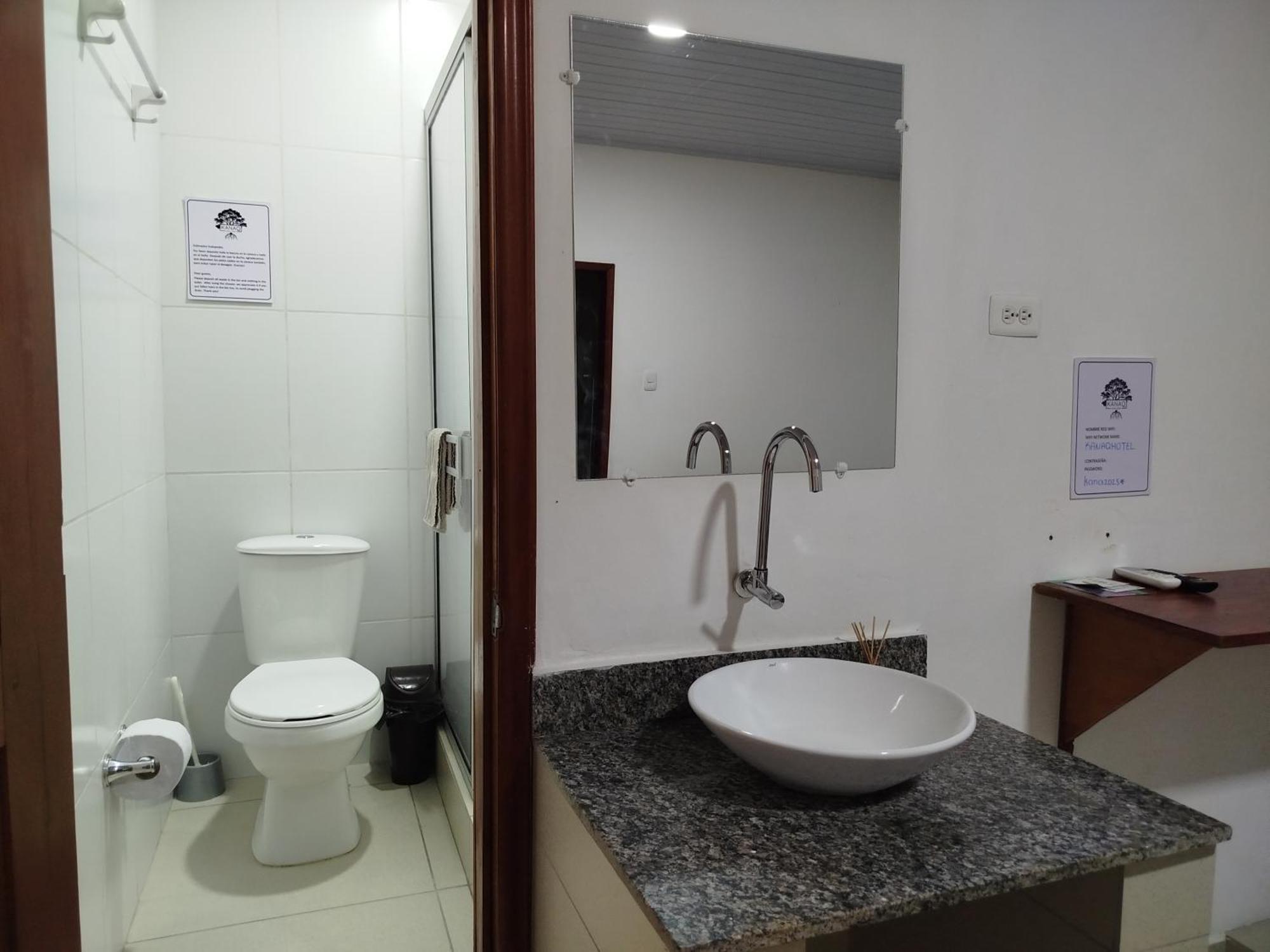 Kanaq Hotel Tours Leticia Exterior photo