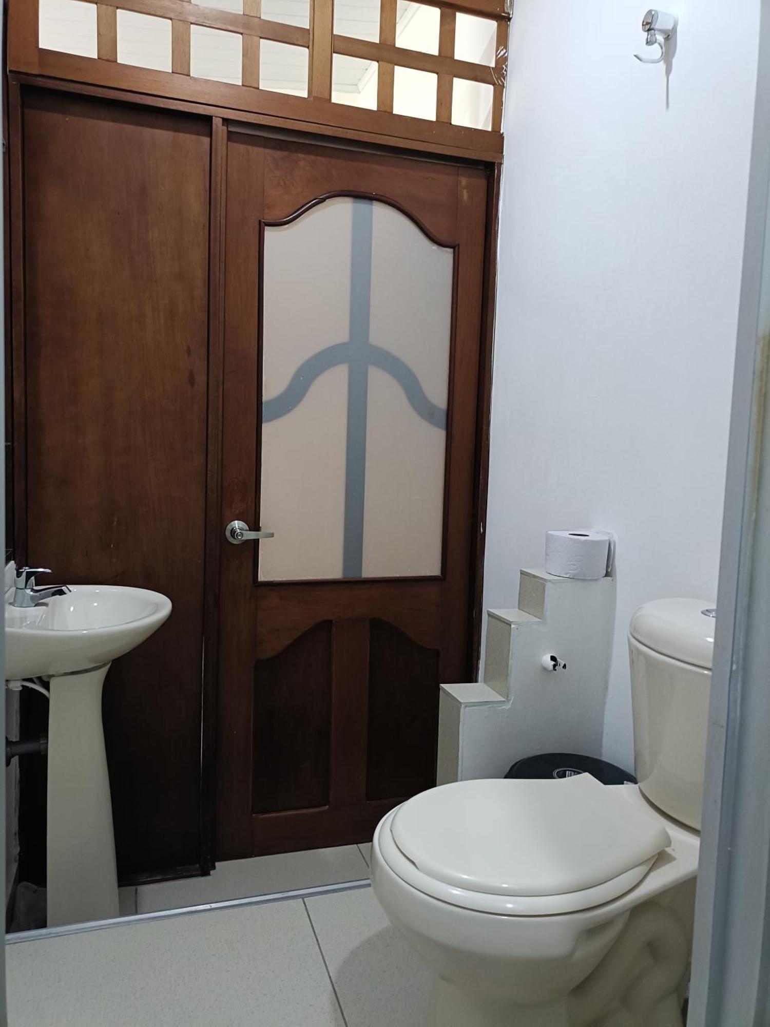 Kanaq Hotel Tours Leticia Exterior photo
